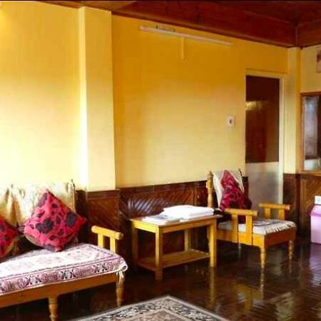 Tip Top Gujarati House Hotel Gangtok Exterior photo